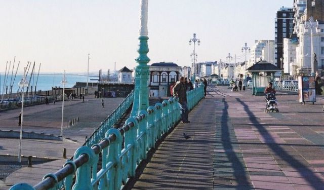 Walking Walking around Brighton